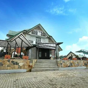 酒店 Victoria Court ***